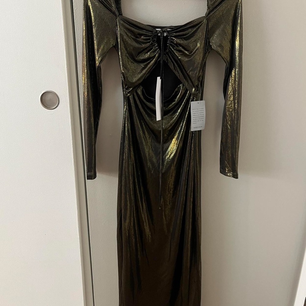 NWT Nordstrom NSR Gold metallic long sleeve dress